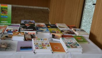 2013 01 07 vystava bible vcera dnes a zitra zborov 0144